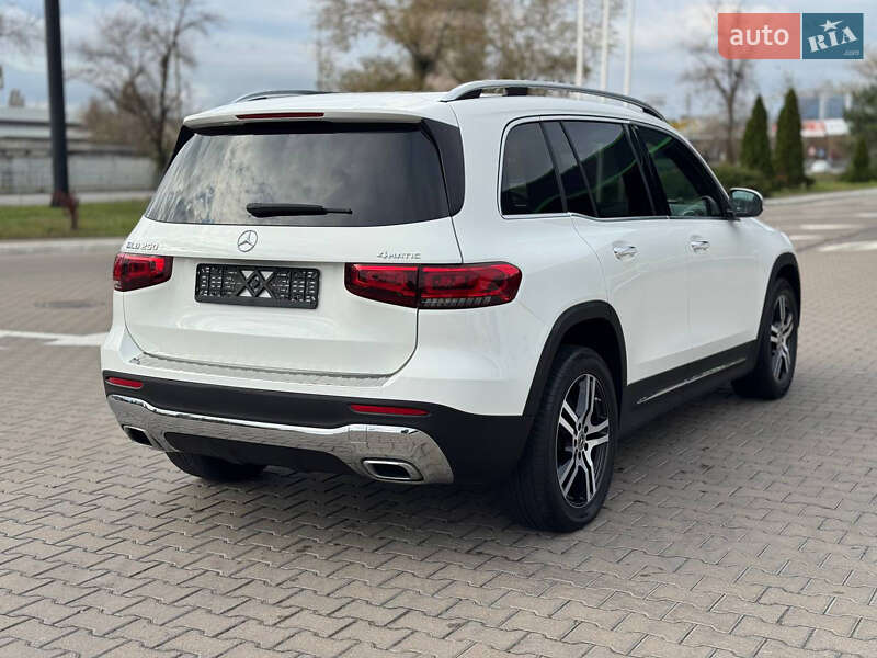 Внедорожник / Кроссовер Mercedes-Benz GLB-Class 2021 в Буче фото 9 Внедорожник / Кроссовер Mercedes-Benz GLB-Class 2021 в Буче
