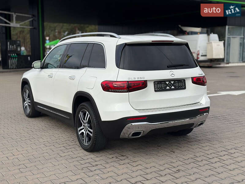 Внедорожник / Кроссовер Mercedes-Benz GLB-Class 2021 в Буче фото 13 Внедорожник / Кроссовер Mercedes-Benz GLB-Class 2021 в Буче
