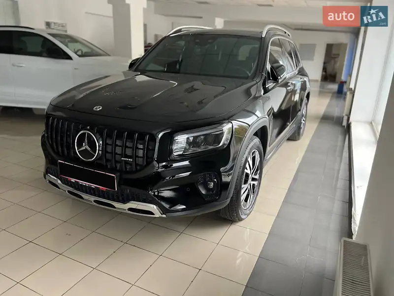 Mercedes-Benz GLB-Class