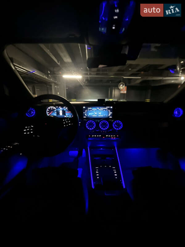 Внедорожник / Кроссовер Mercedes-Benz GLB-Class 2021 в Киеве фото 20 Внедорожник / Кроссовер Mercedes-Benz GLB-Class 2021 в Киеве