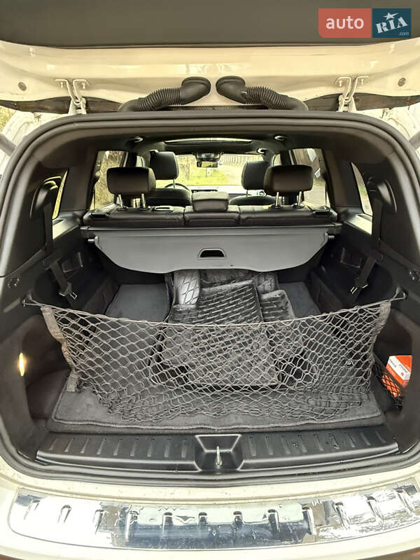 Внедорожник / Кроссовер Mercedes-Benz GLB-Class 2021 в Киеве