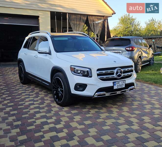 Mercedes-Benz GLB-Class 2022