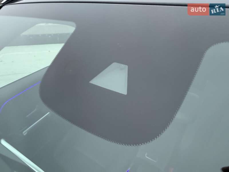 Позашляховик / Кросовер Mercedes-Benz GLB-Class 2021 в Києві