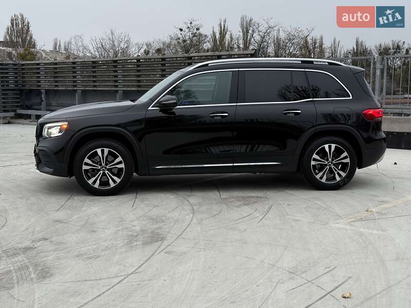 Позашляховик / Кросовер Mercedes-Benz GLB-Class 2021 в Києві