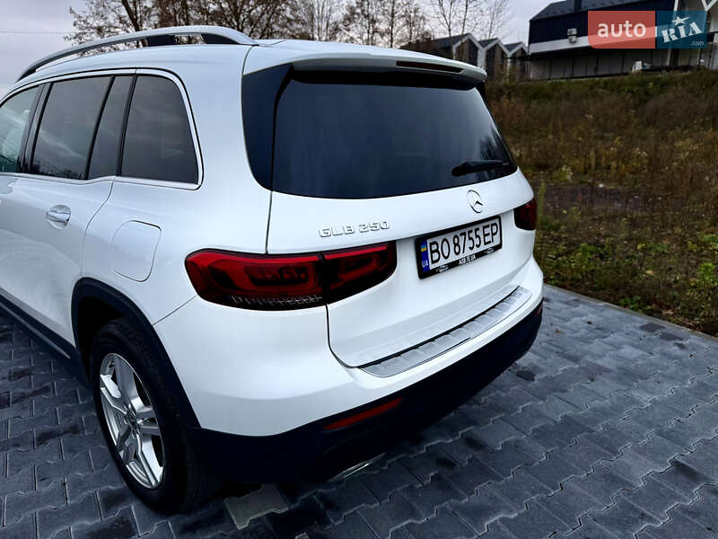 Позашляховик / Кросовер Mercedes-Benz GLB-Class 2020 в Тернополі фото 32 Позашляховик / Кросовер Mercedes-Benz GLB-Class 2020 в Тернополі