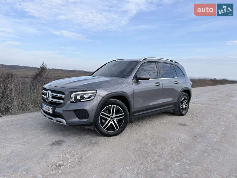 Mercedes-Benz GLB-Class 2021