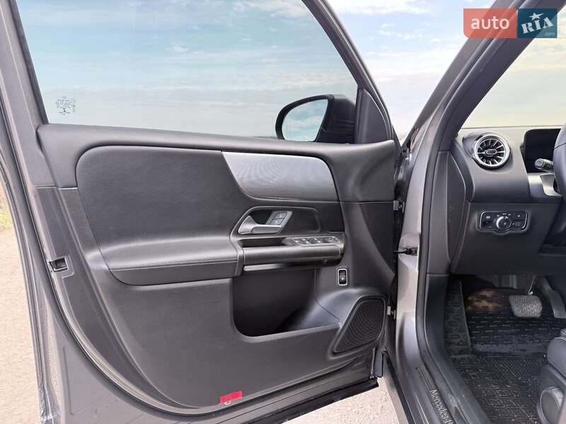 Позашляховик / Кросовер Mercedes-Benz GLB-Class 2021 в Тернополі фото 22 Позашляховик / Кросовер Mercedes-Benz GLB-Class 2021 в Тернополі