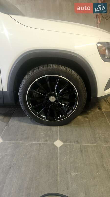 Внедорожник / Кроссовер Mercedes-Benz GLB-Class 2022 в Киеве фото 40 Внедорожник / Кроссовер Mercedes-Benz GLB-Class 2022 в Киеве