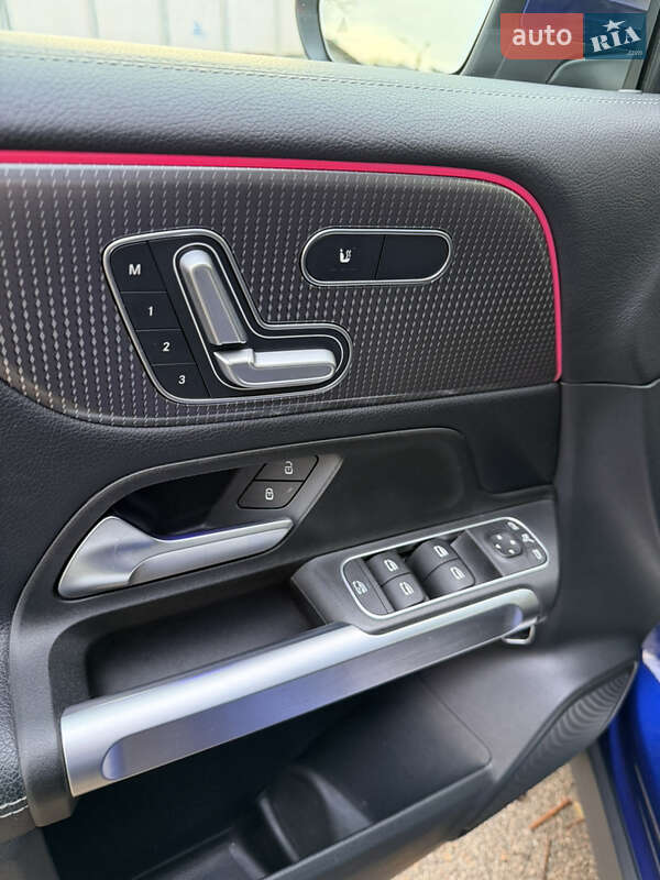 Внедорожник / Кроссовер Mercedes-Benz GLB-Class 2021 в Киеве фото 23 Внедорожник / Кроссовер Mercedes-Benz GLB-Class 2021 в Киеве