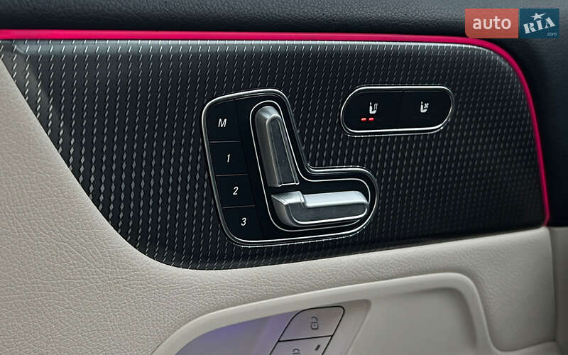 Внедорожник / Кроссовер Mercedes-Benz GLB-Class 2020 в Львове