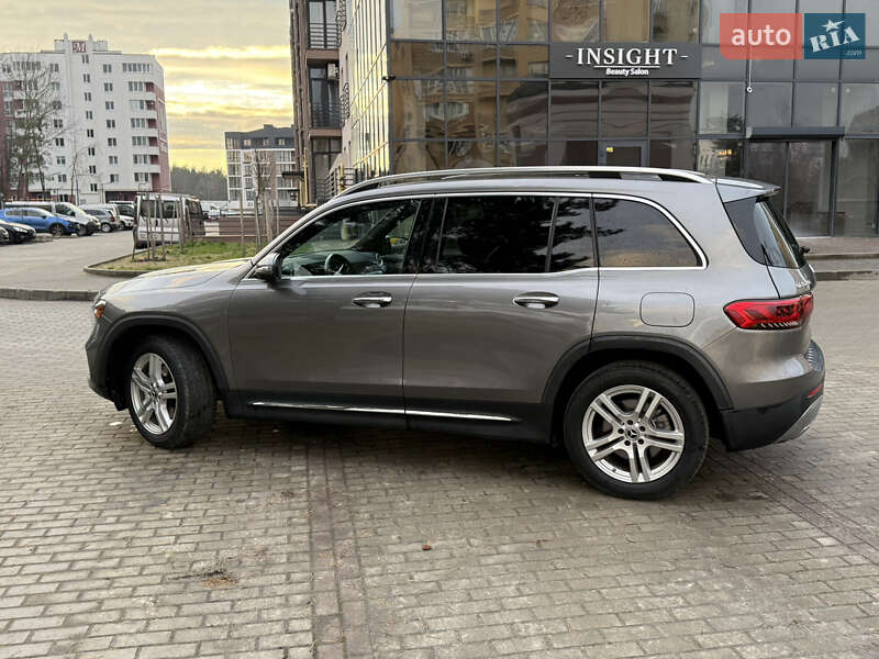 Внедорожник / Кроссовер Mercedes-Benz GLB-Class 2020 в Новояворовске