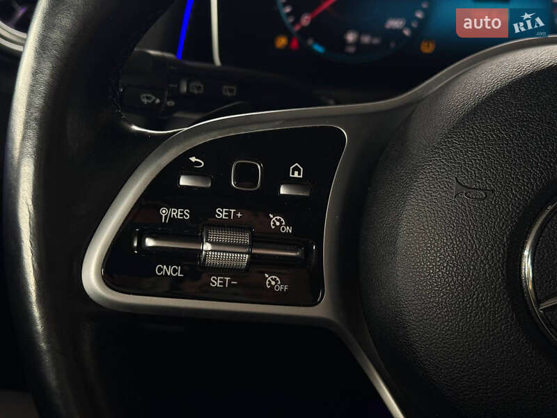 Внедорожник / Кроссовер Mercedes-Benz GLB-Class 2021 в Буче