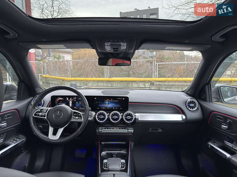 Внедорожник / Кроссовер Mercedes-Benz GLB-Class 2019 в Львове