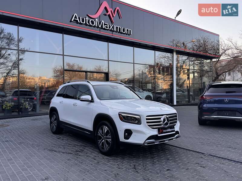 Mercedes-Benz GLB-Class 2024