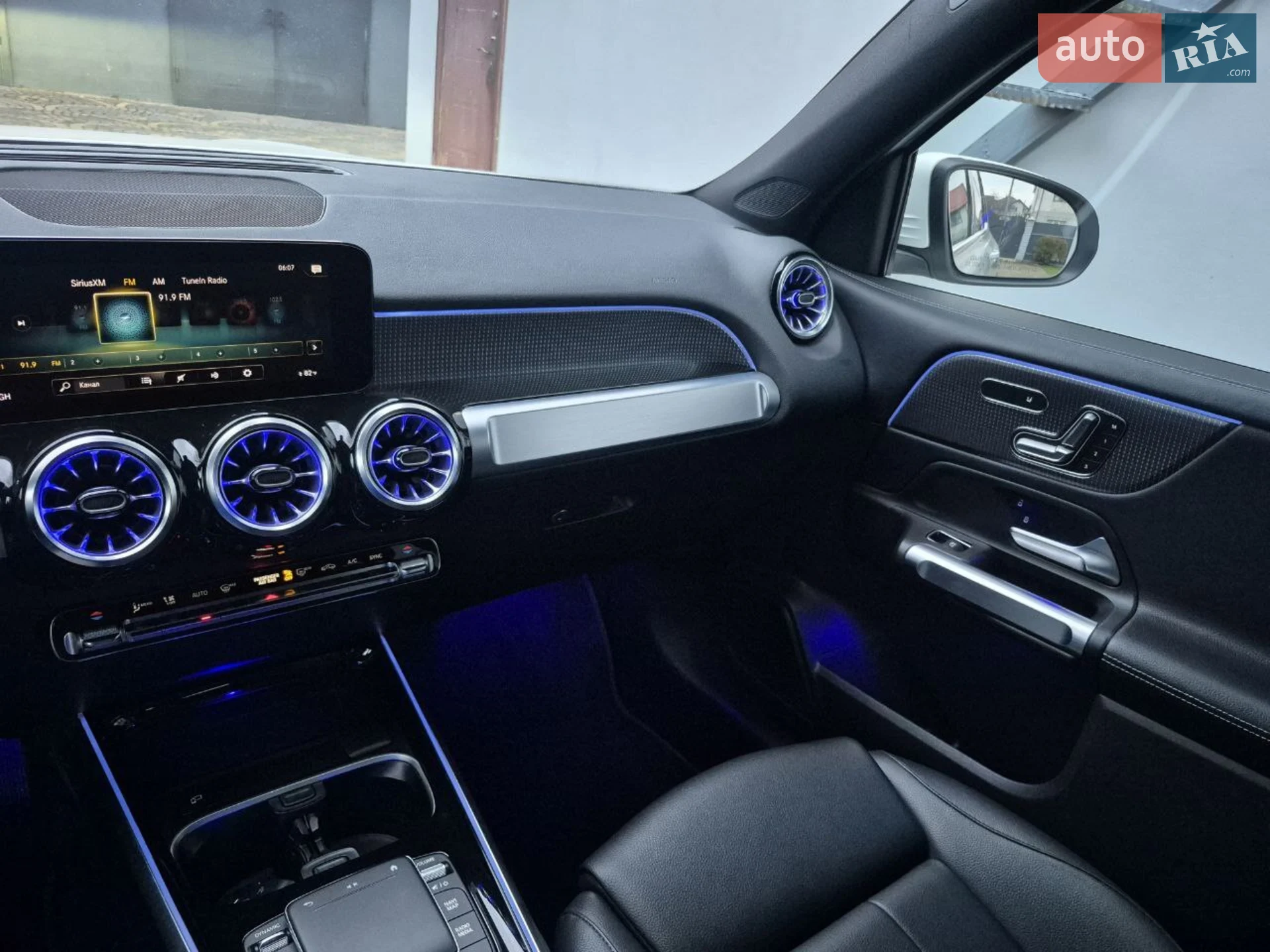 2022 Mercedes-Benz GLB - мініатюра 48