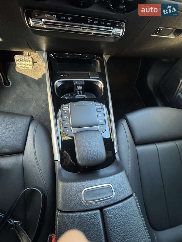 Позашляховик / Кросовер Mercedes-Benz GLB-Class 2022 в Львові