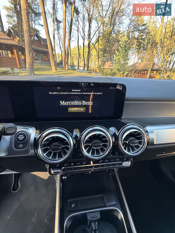 Позашляховик / Кросовер Mercedes-Benz GLB-Class 2022 в Львові