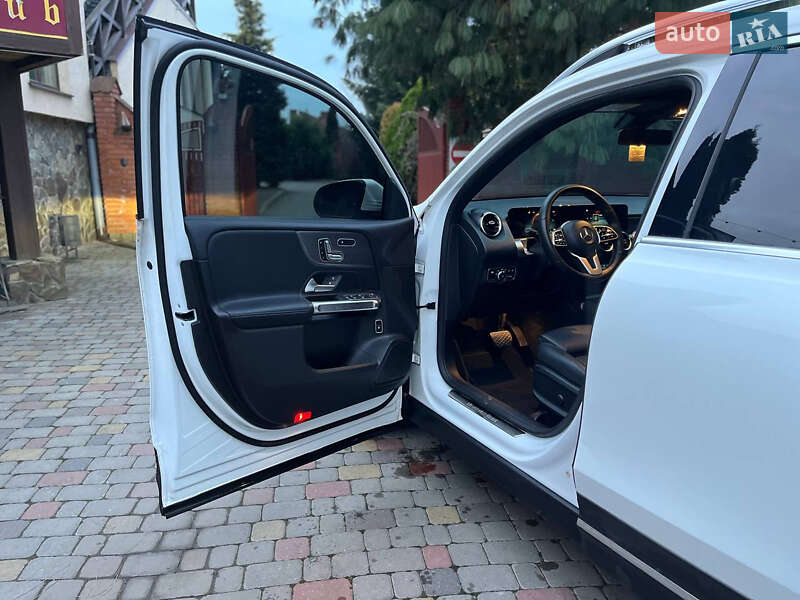 Внедорожник / Кроссовер Mercedes-Benz GLB-Class 2020 в Хмельницком