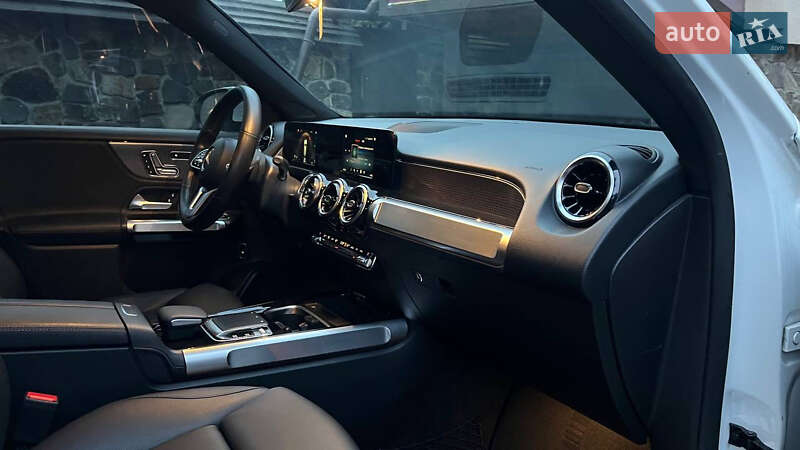 Внедорожник / Кроссовер Mercedes-Benz GLB-Class 2020 в Хмельницком