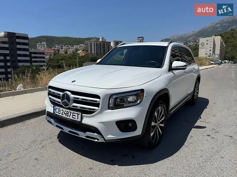 Mercedes-Benz GLB-Class 2022