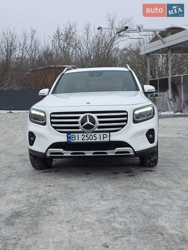 Mercedes-Benz GLB-Class 2024
