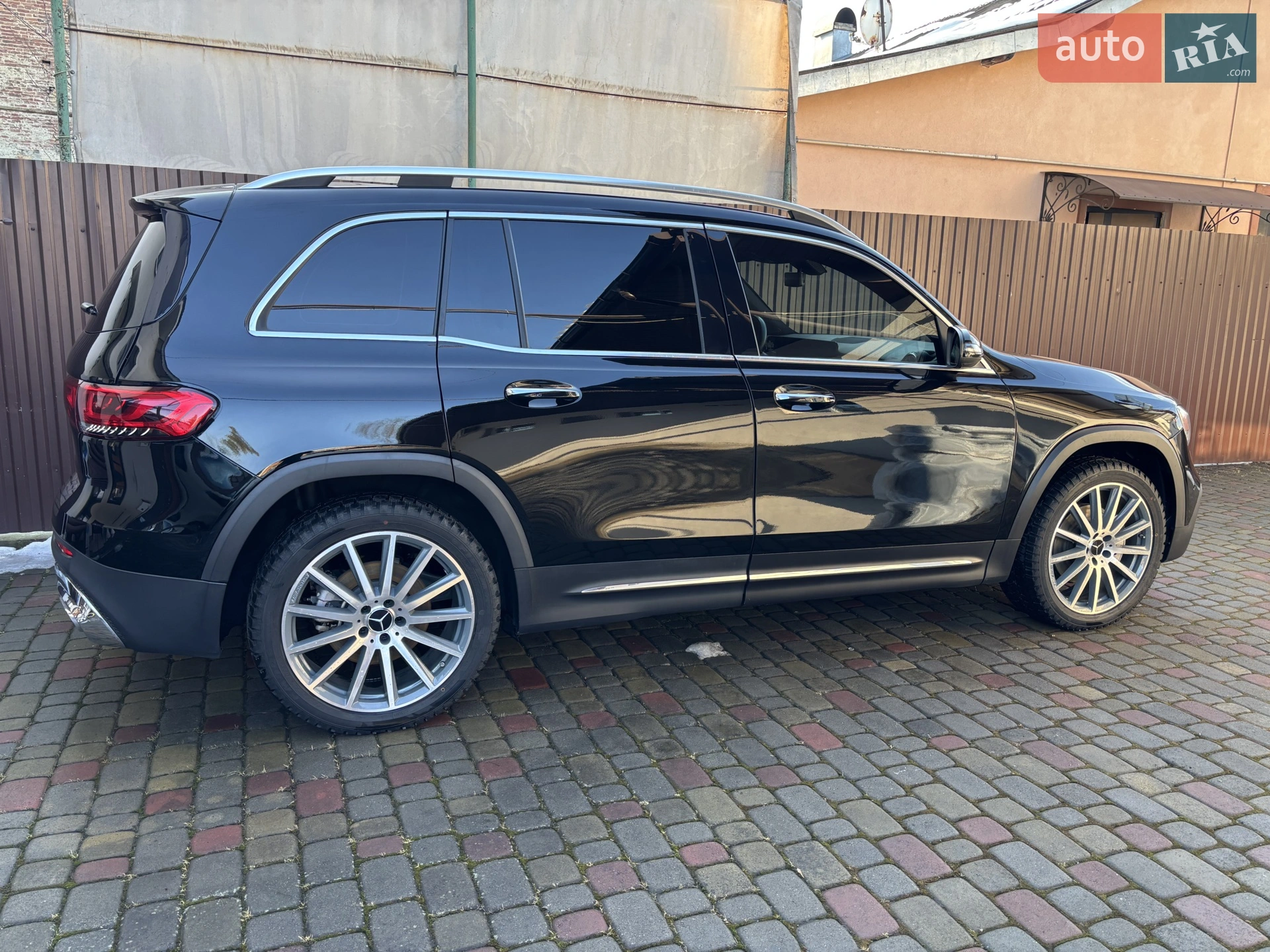 2021 Mercedes-Benz GLB - мініатюра 4