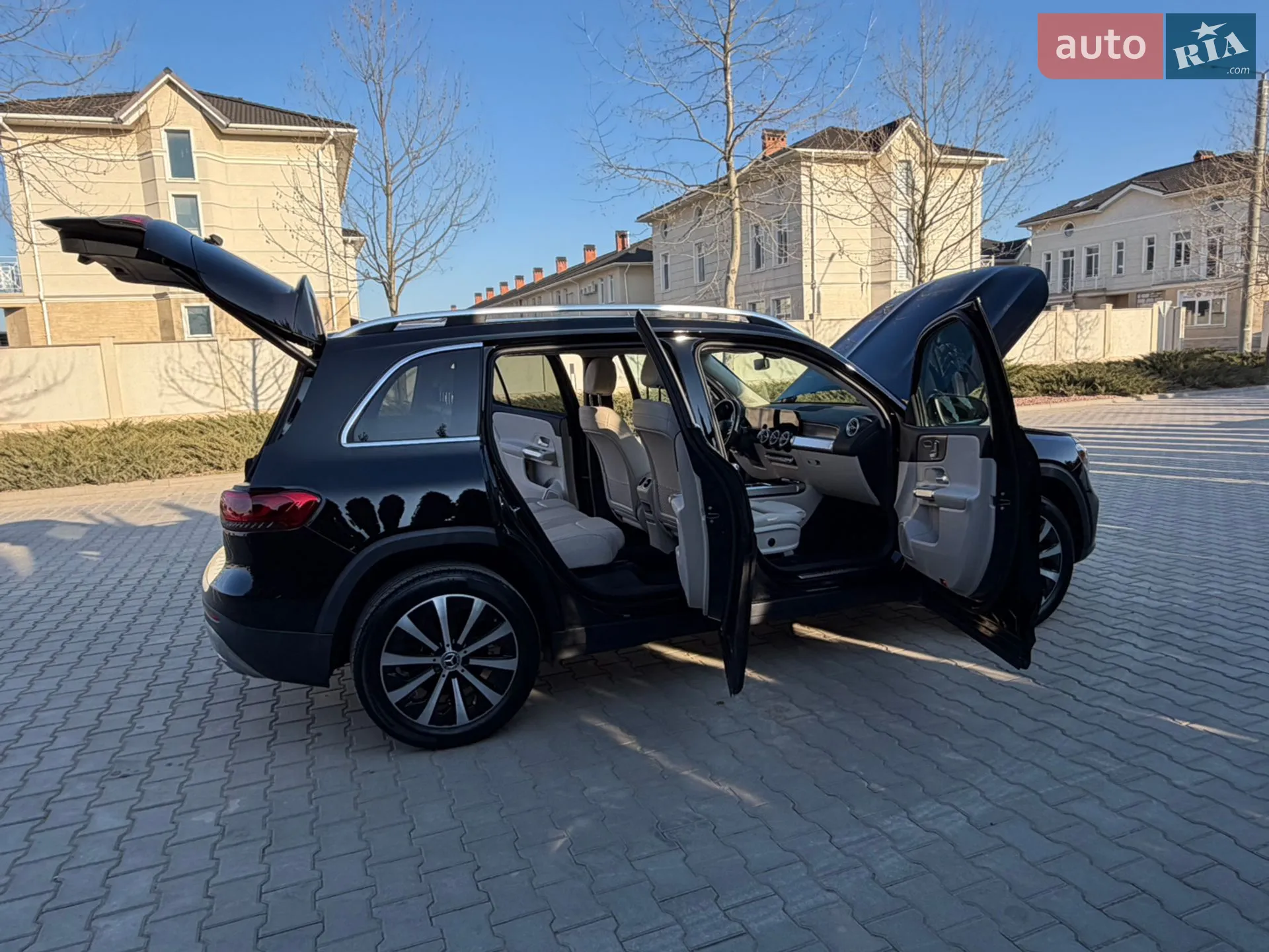 2021 Mercedes-Benz GLB - мініатюра 39