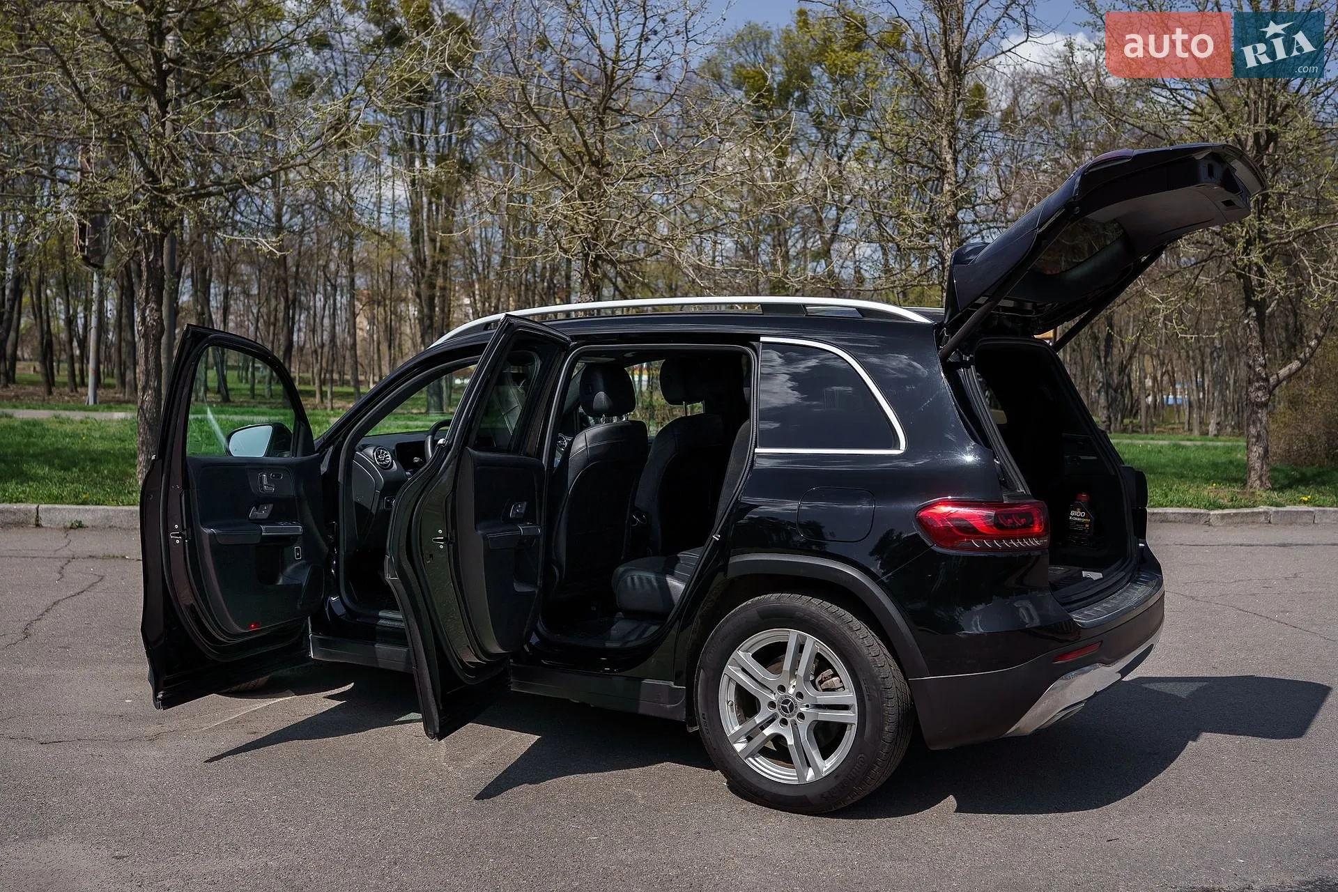2019 Mercedes-Benz GLB - мініатюра 14