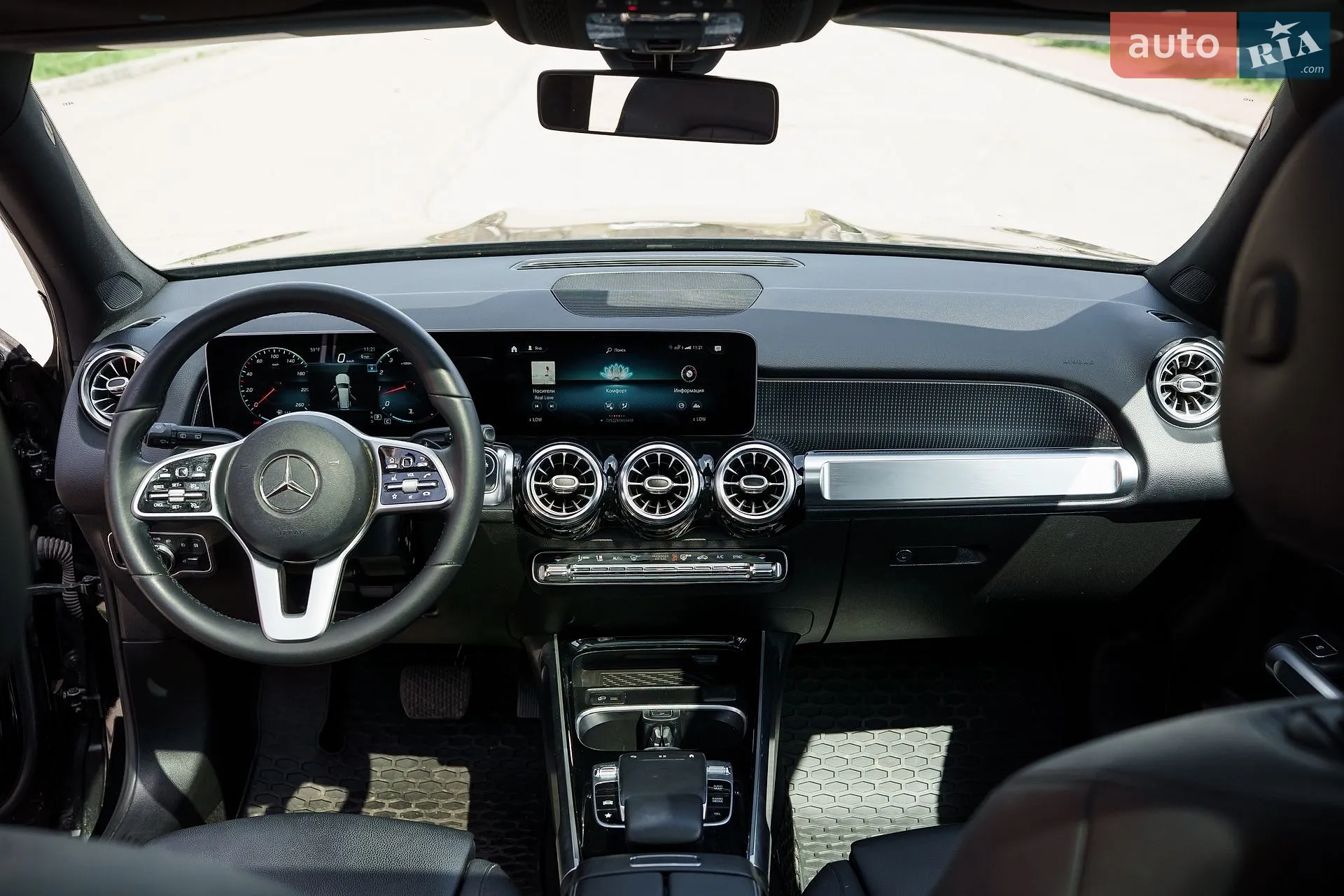 2019 Mercedes-Benz GLB - мініатюра 39