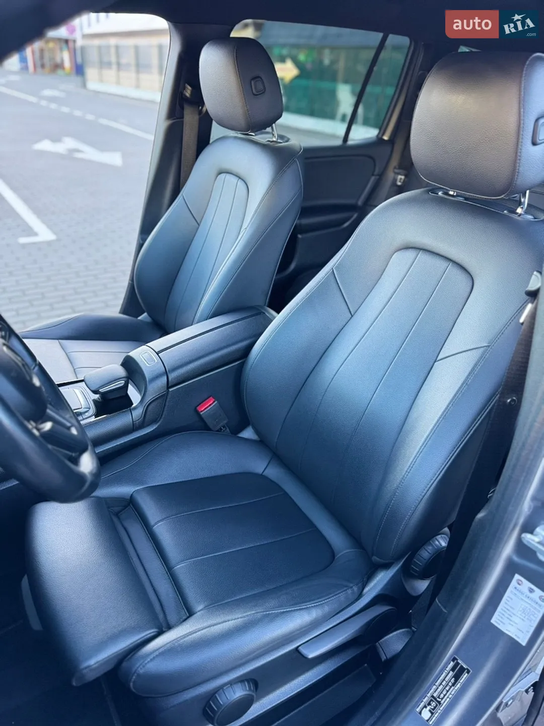 2022 Mercedes-Benz GLB - мініатюра 80