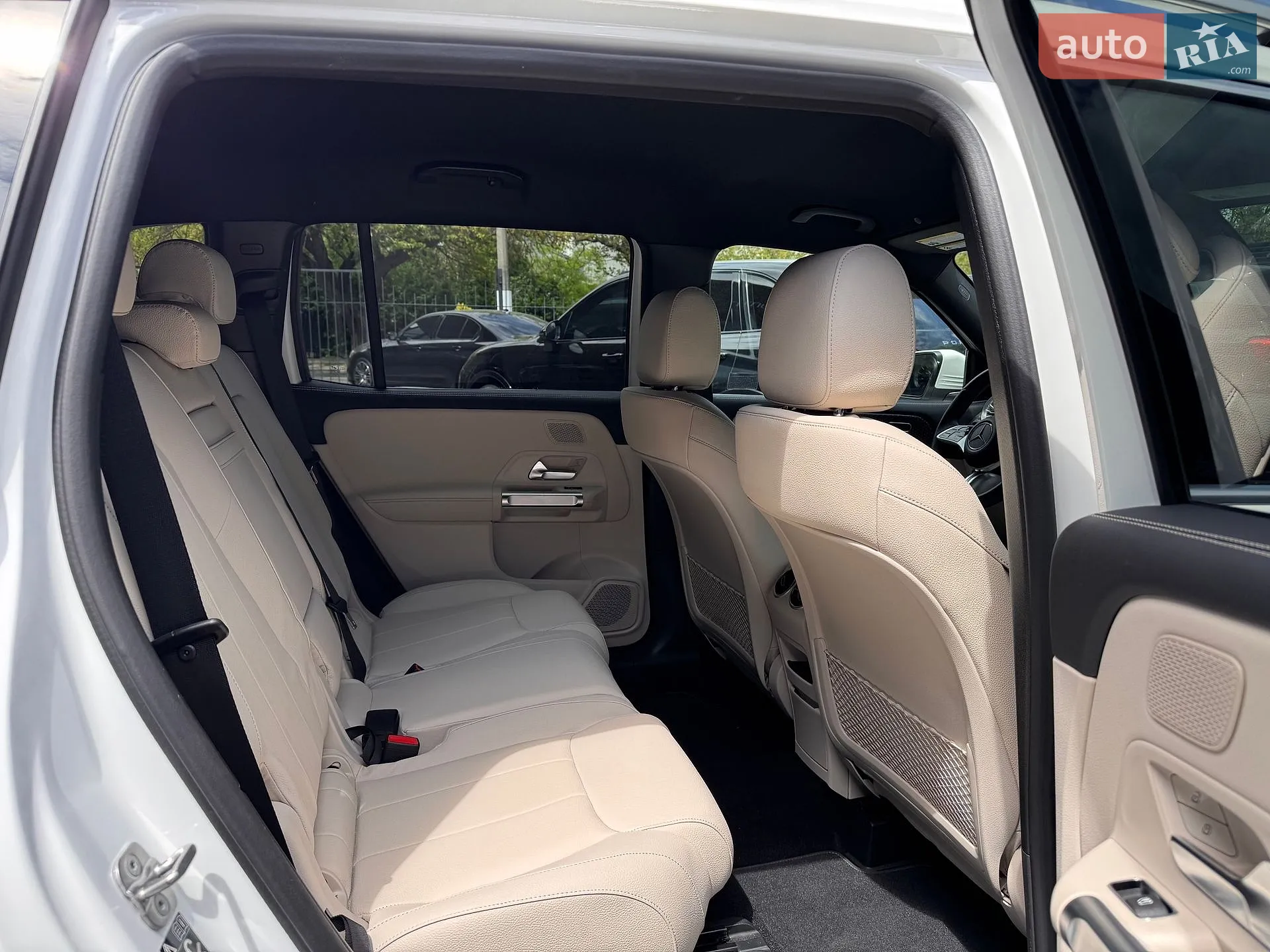 2024 Mercedes-Benz GLB - мініатюра 12