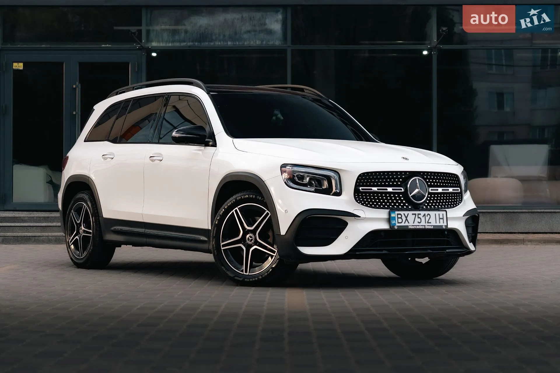 2021 Mercedes-Benz GLB - мініатюра 2