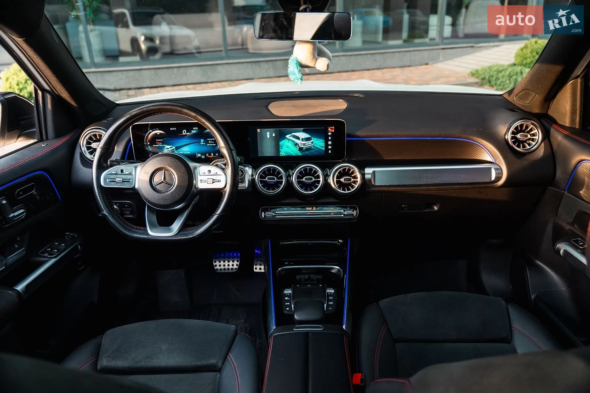 2021 Mercedes-Benz GLB - мініатюра 21
