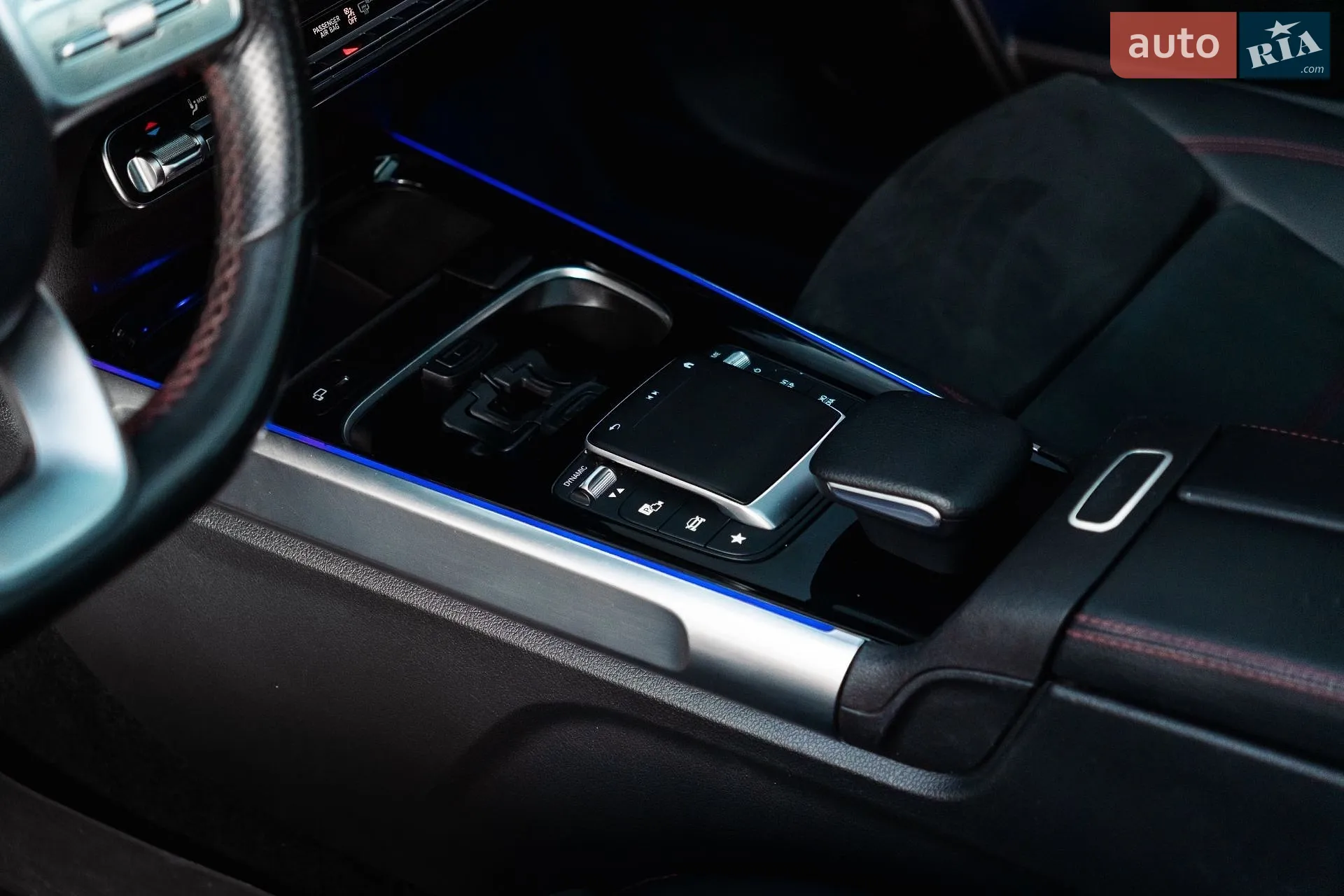 2021 Mercedes-Benz GLB - мініатюра 48