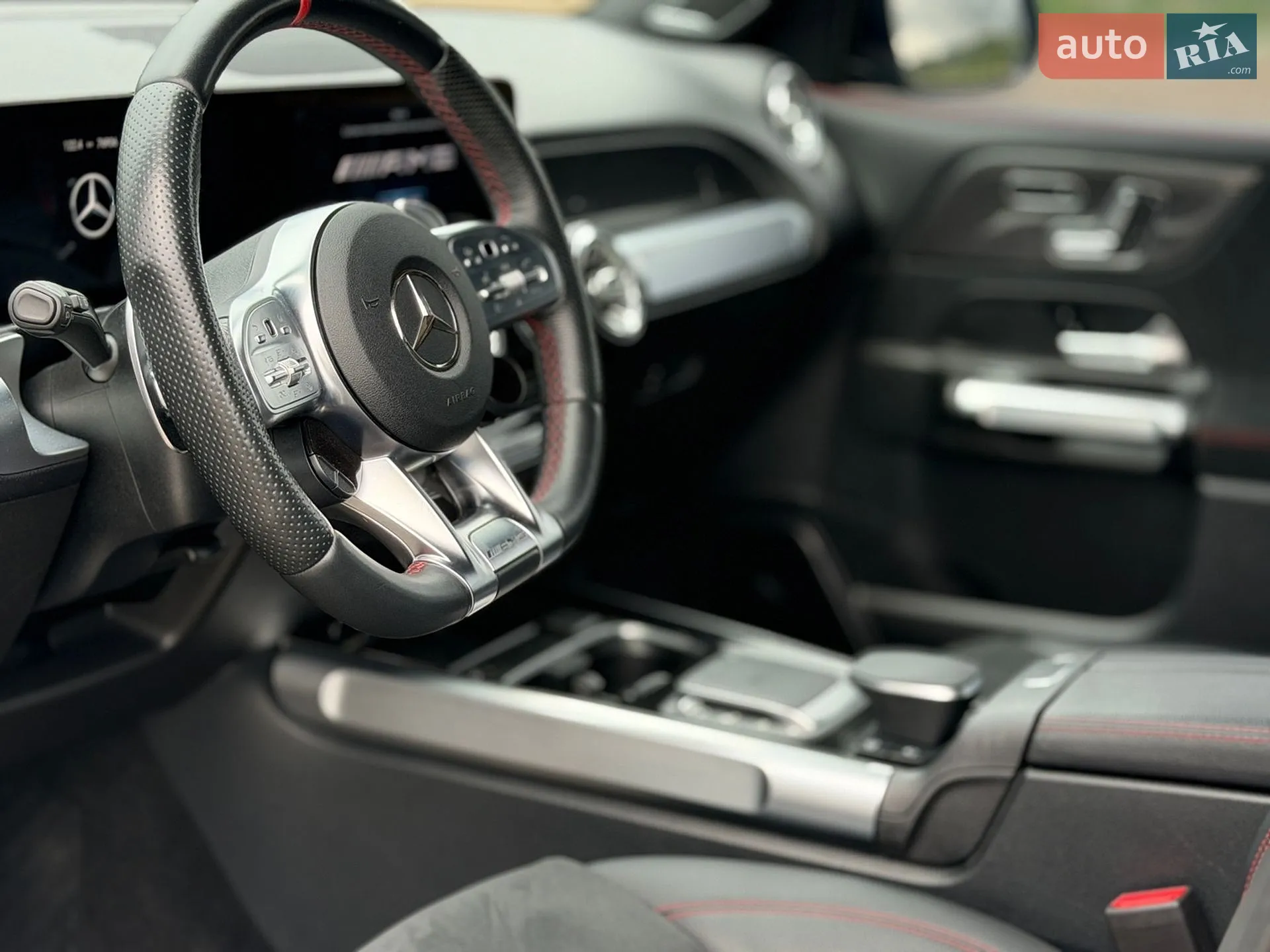2021 Mercedes-Benz GLB - мініатюра 21