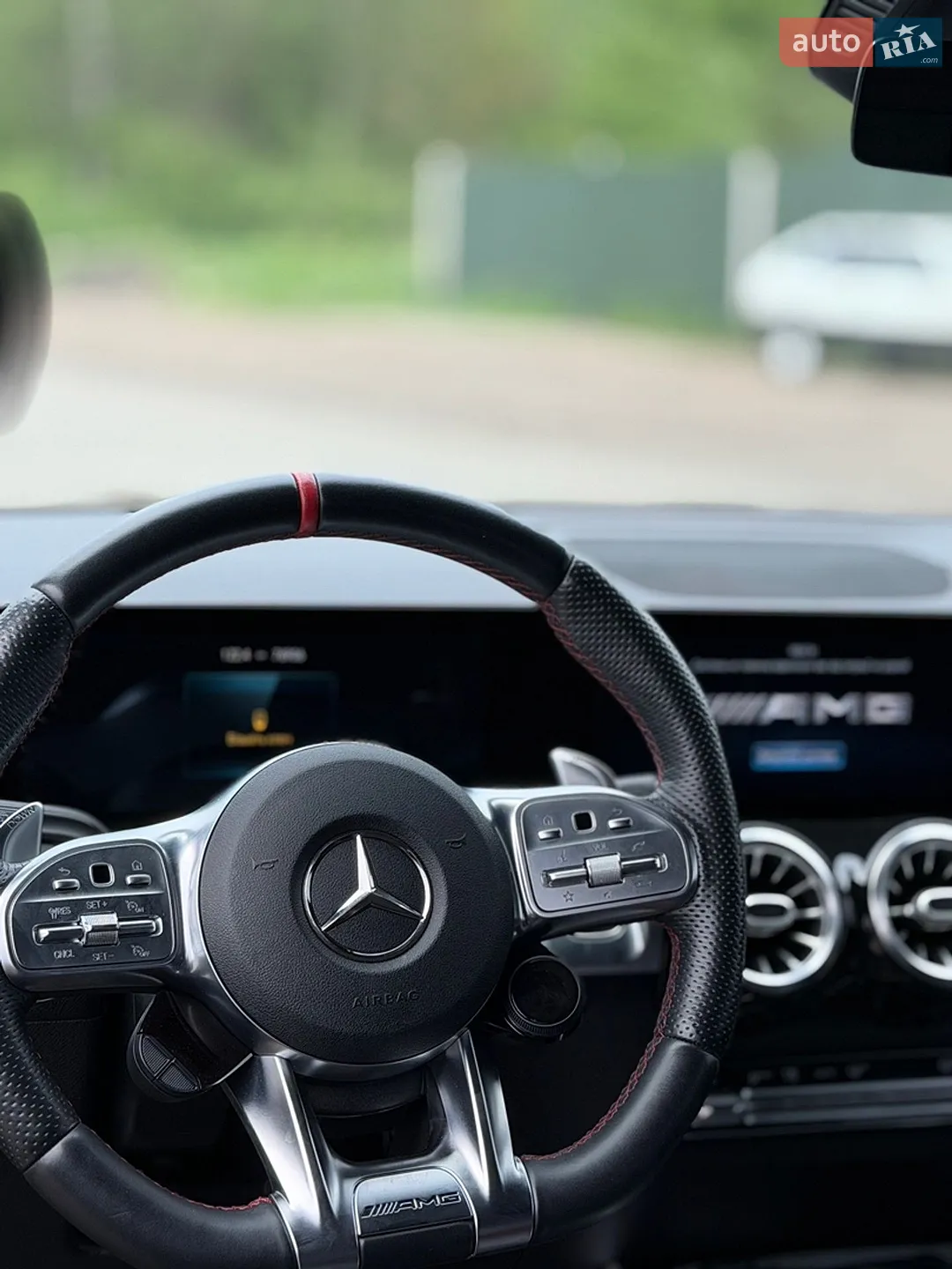 2021 Mercedes-Benz GLB - мініатюра 23