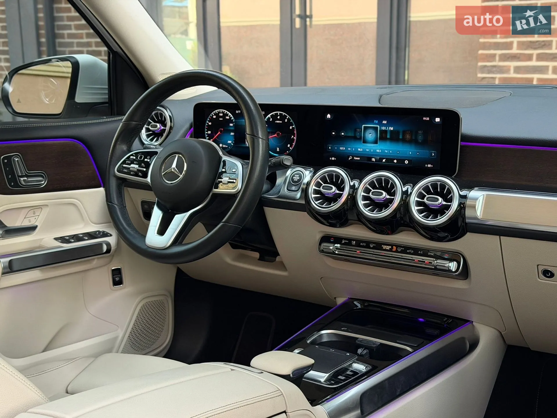 2019 Mercedes-Benz GLB - мініатюра 3