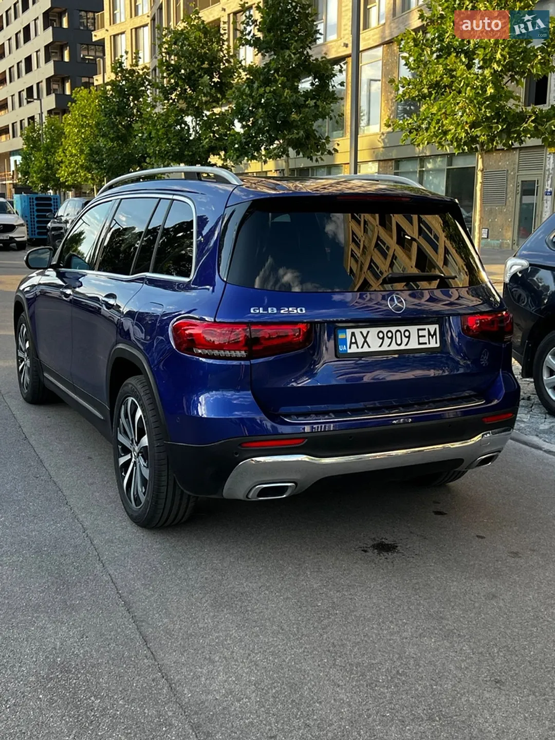 2021 Mercedes-Benz GLB - мініатюра 4