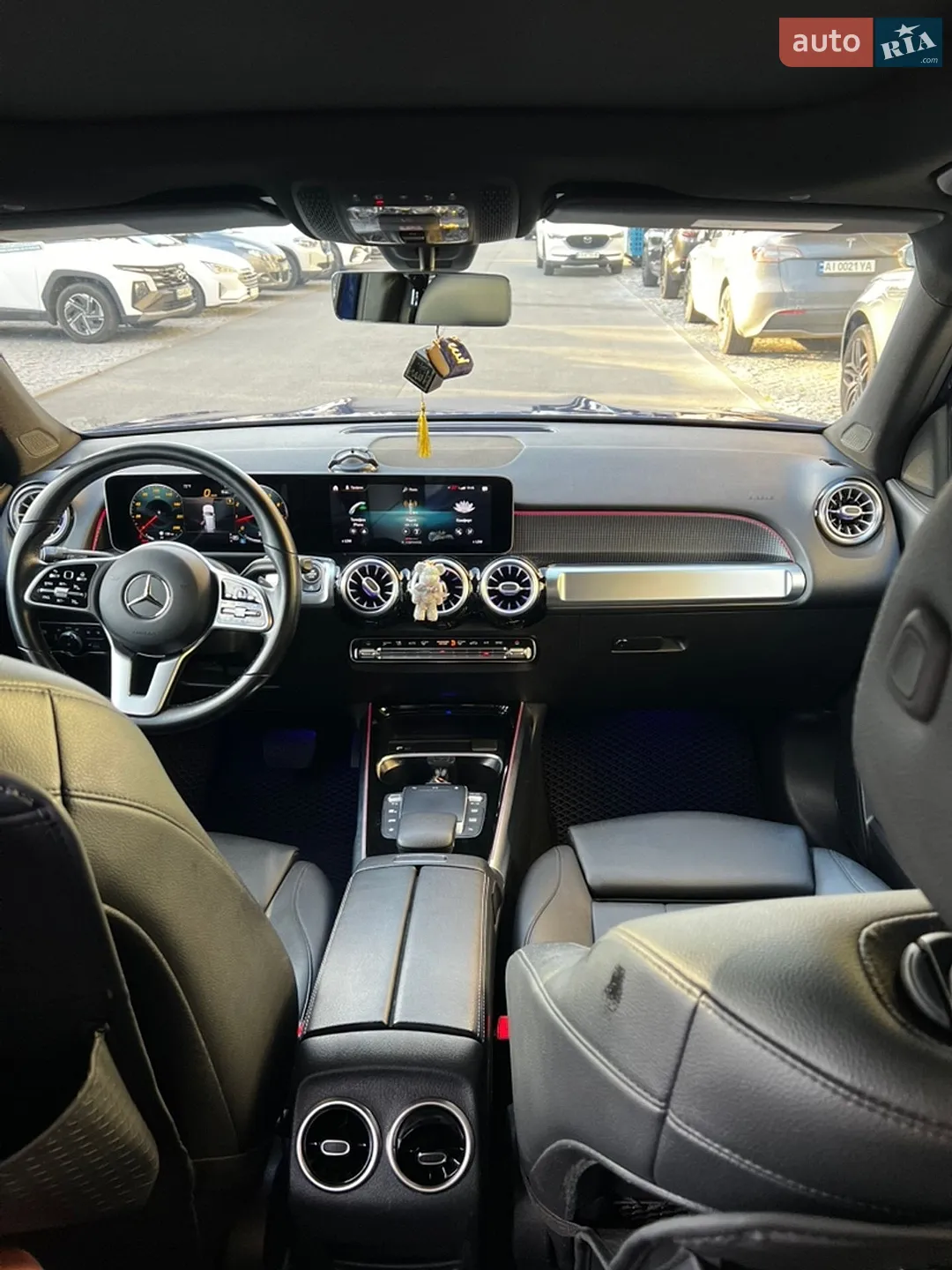 2021 Mercedes-Benz GLB - мініатюра 28