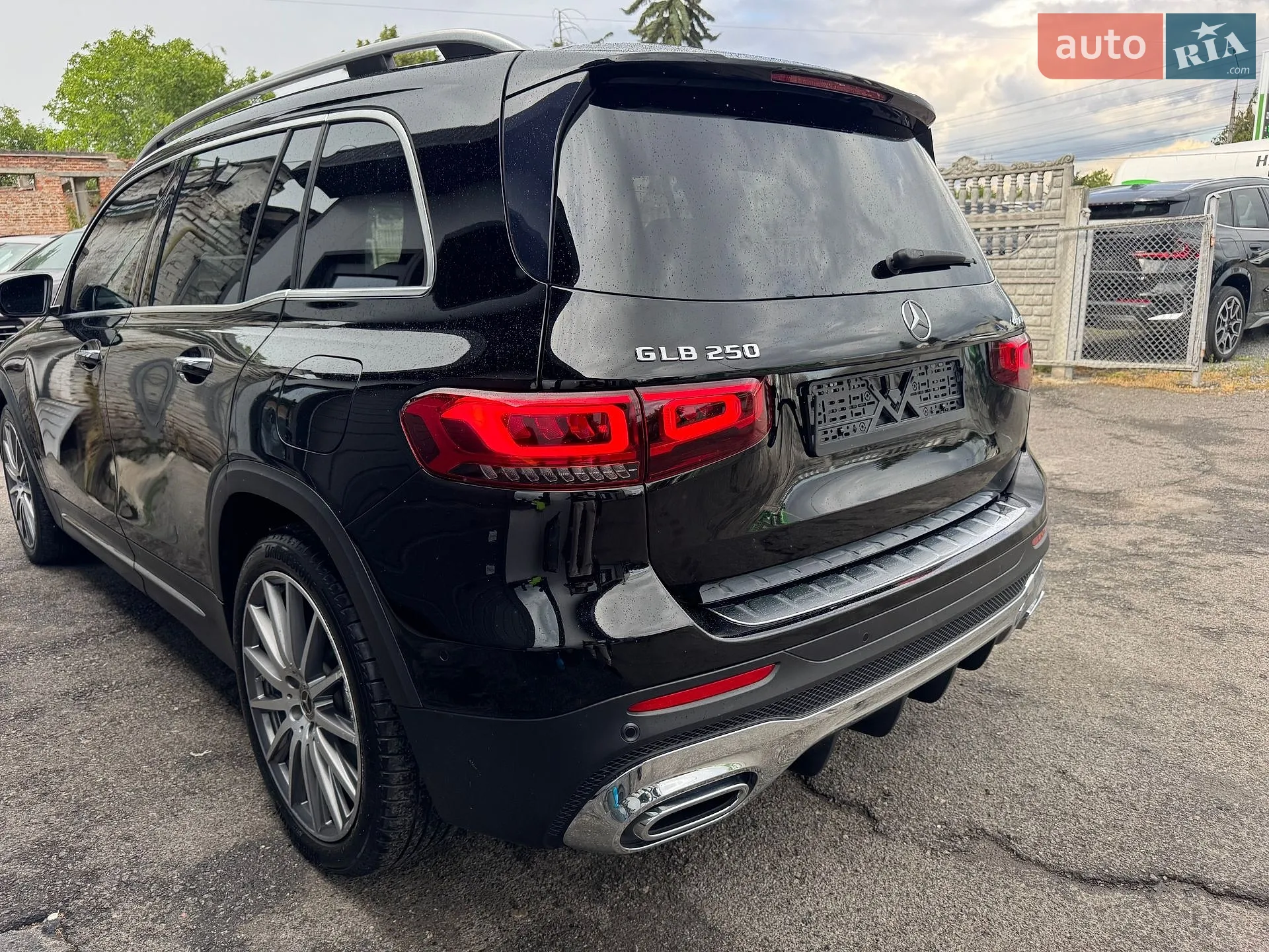 2021 Mercedes-Benz GLB - мініатюра 12