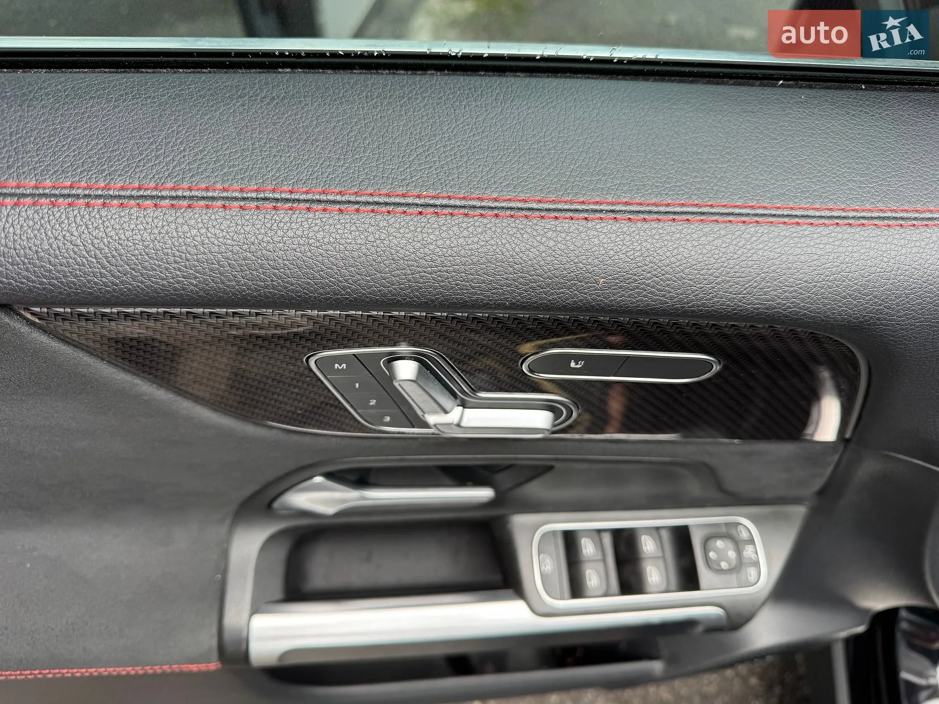 2021 Mercedes-Benz GLB - мініатюра 129