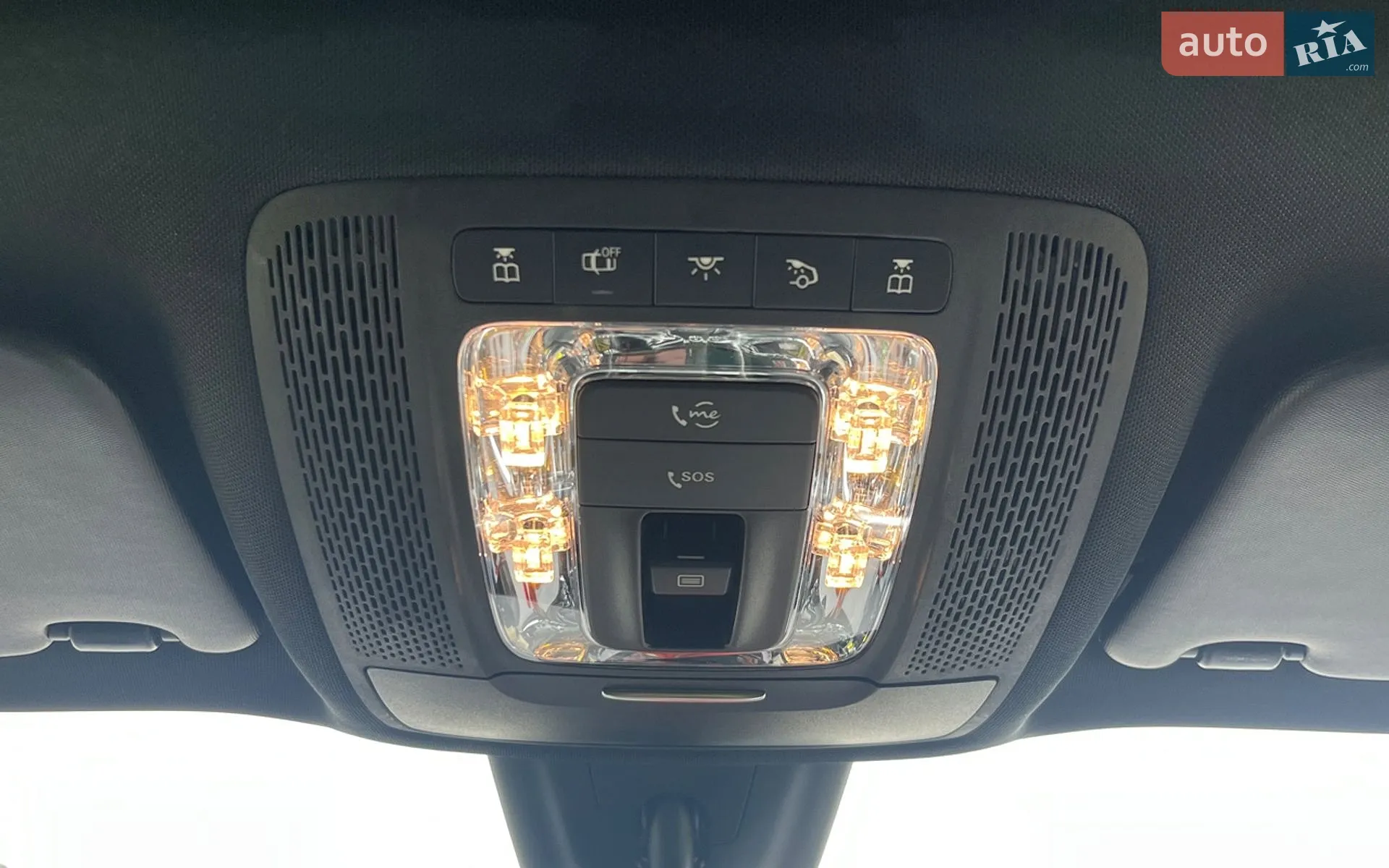 2019 Mercedes-Benz GLB - мініатюра 14