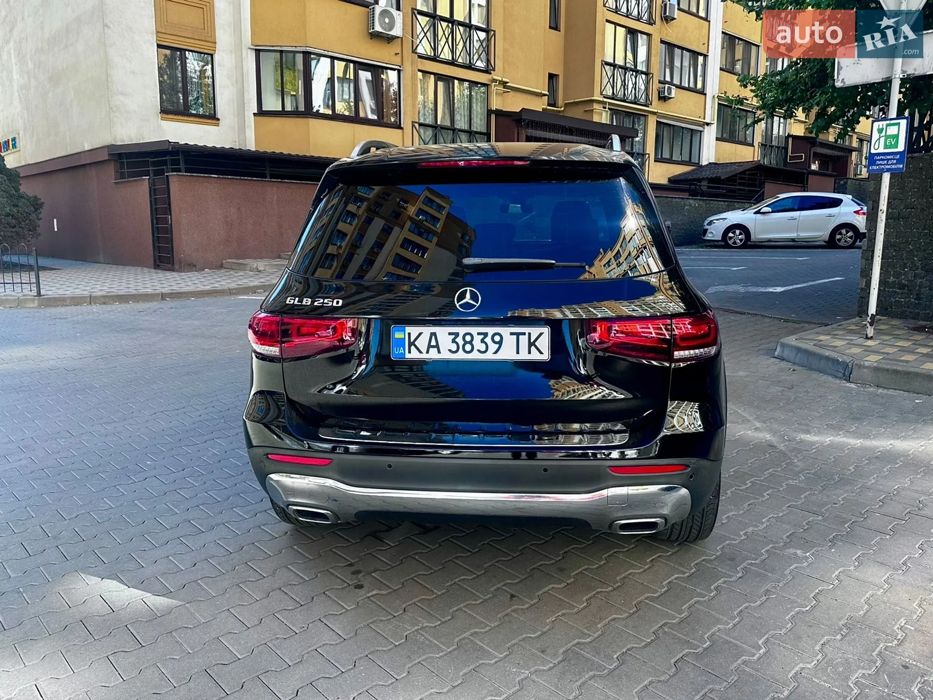 2021 Mercedes-Benz GLB - мініатюра 7