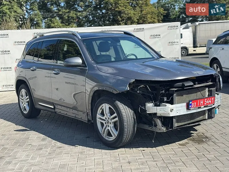 Mercedes-Benz GLB-Class