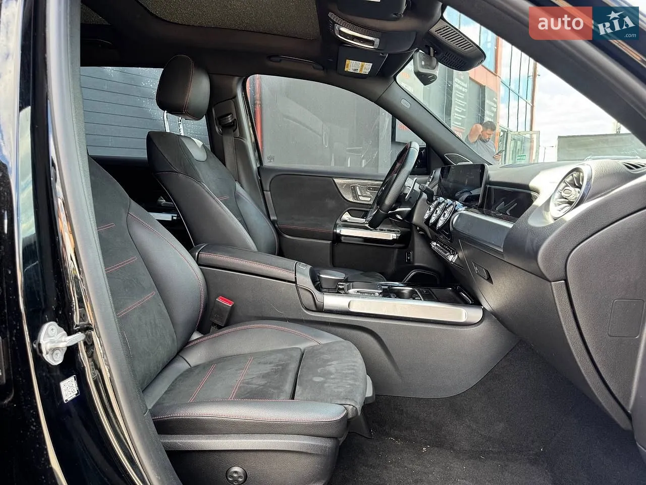 2021 Mercedes-Benz GLB - мініатюра 13