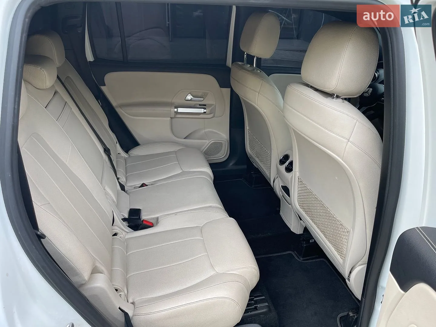 2020 Mercedes-Benz GLB - мініатюра 19