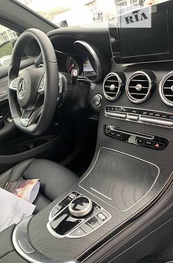 Внедорожник / Кроссовер Mercedes-Benz GLC 300 2019 в Киеве