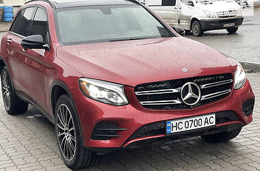 Внедорожник / Кроссовер Mercedes-Benz GLC 300 2018 в Львове