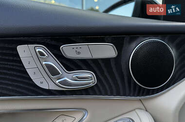 Позашляховик / Кросовер Mercedes-Benz GLC-Class Coupe 2017 в 