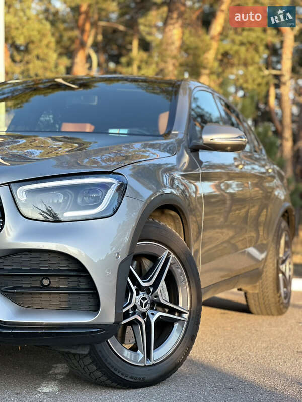 Внедорожник / Кроссовер Mercedes-Benz GLC-Class Coupe 2022 в 